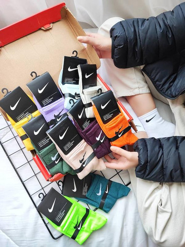 جوراب نیم ساق نایک